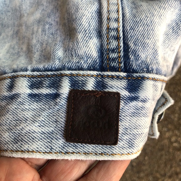 Rip Curl Acid Washed Blue Jean Jacket Size M - Picture 8 of 8